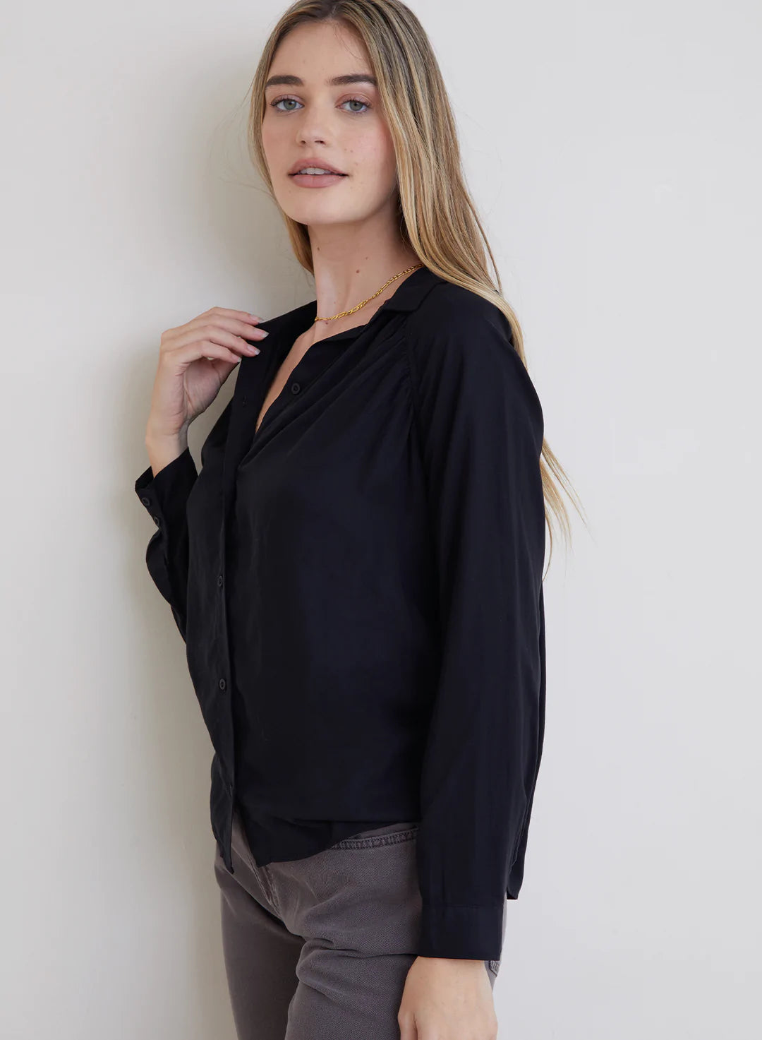 Long Sleeve Raglan Shirt