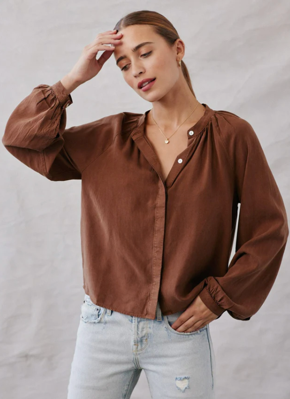 Long Sleeve Raglan Shirt