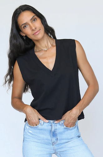 Margot V-Neck Boxy Tee
