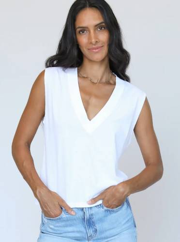 Margot V-Neck Boxy Tee